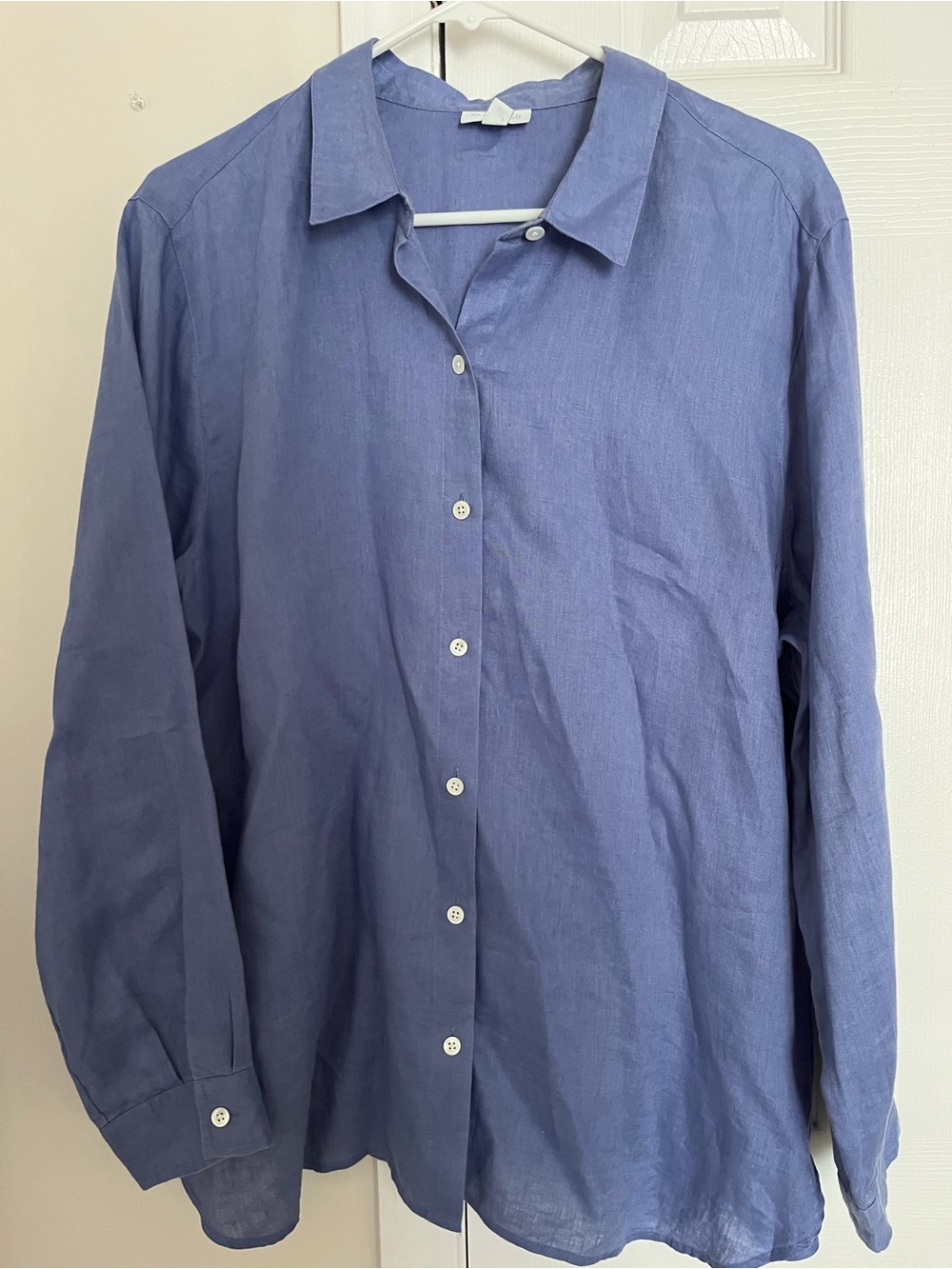 Women’s J Jill long sleeve blue linen button up blouse